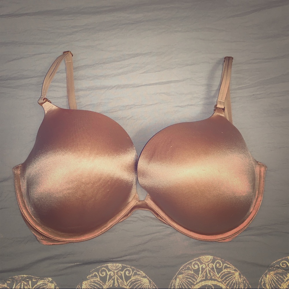 Victoria’s Secret Very Sexy Nude Bra - Size 38DD